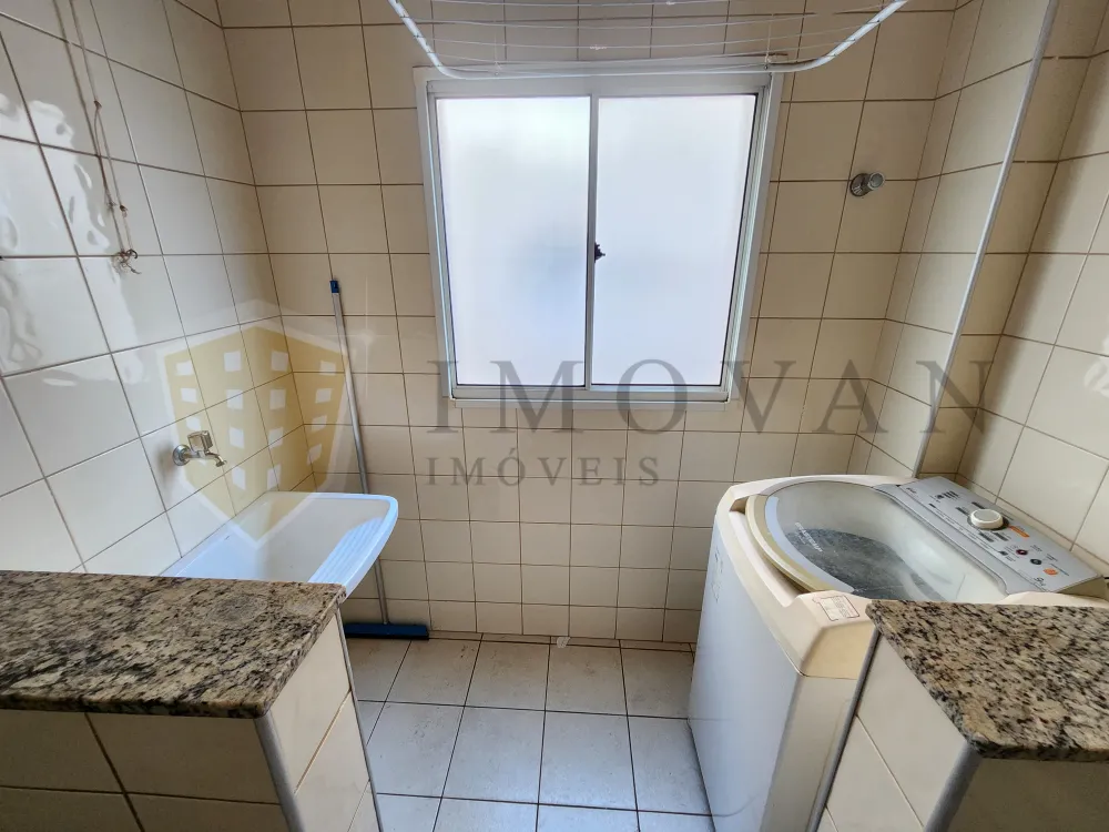 Alugar Apartamento / Padrão em Ribeirão Preto R$ 1.050,00 - Foto 4