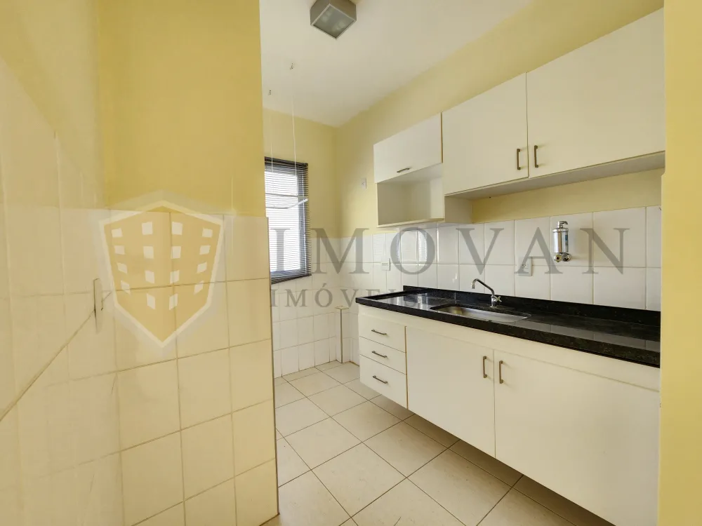 Alugar Apartamento / Padrão em Ribeirão Preto R$ 1.500,00 - Foto 2