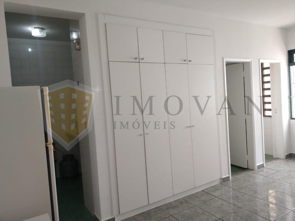 Alugar Apartamento / Kitchnet em Ribeirão Preto R$ 1.200,00 - Foto 8