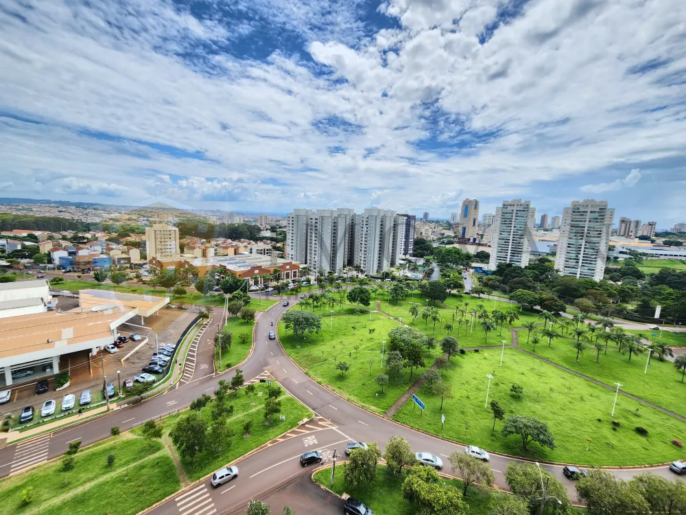 Alugar Apartamento / Padrão em Ribeirão Preto R$ 1.800,00 - Foto 12