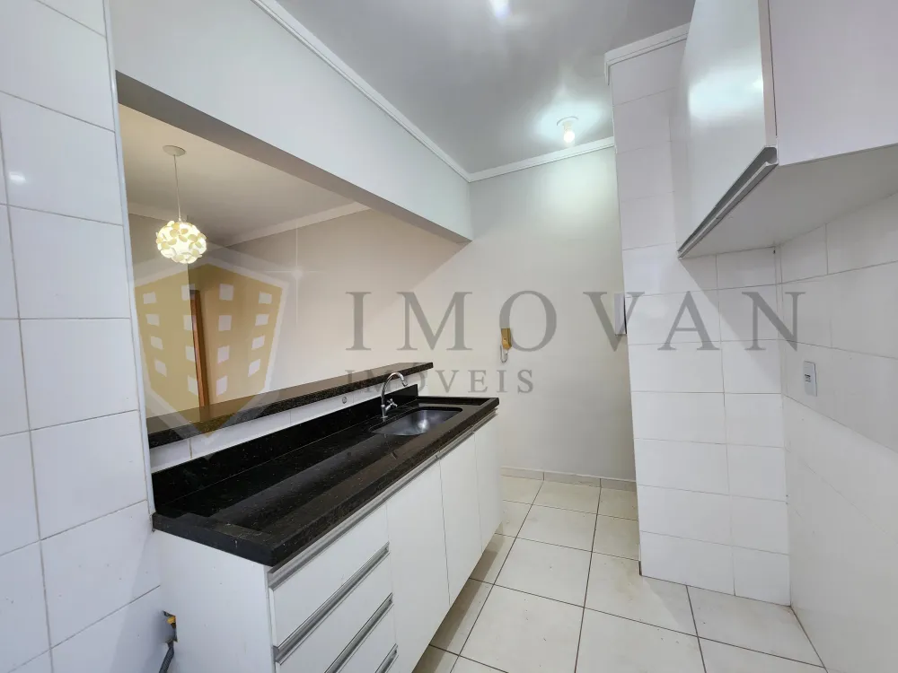 Alugar Apartamento / Padrão em Ribeirão Preto R$ 1.100,00 - Foto 8