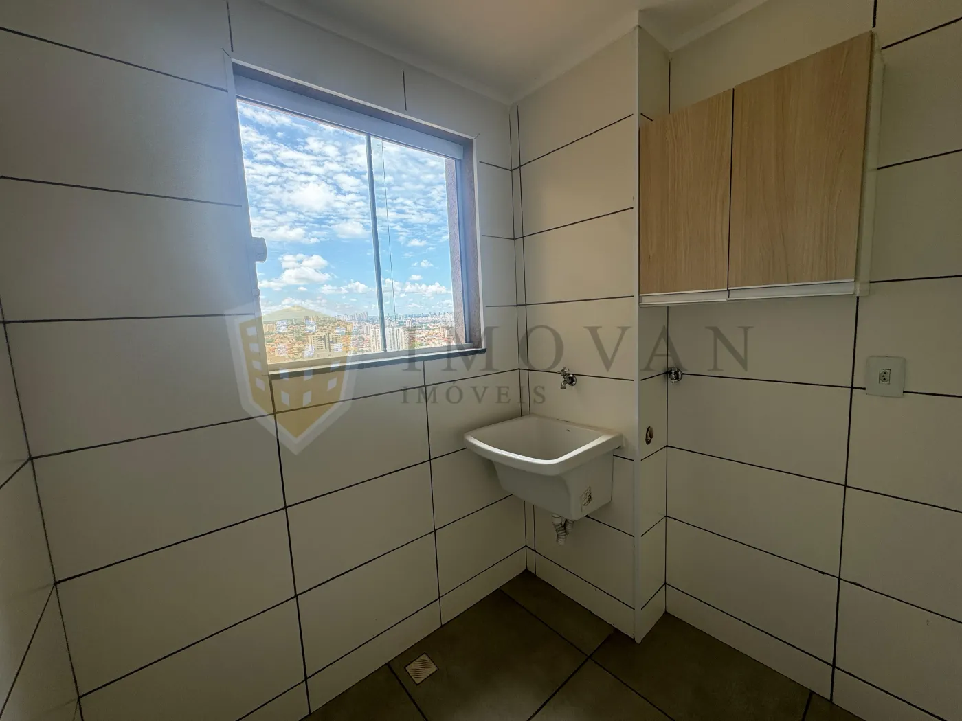 Alugar Apartamento / Padrão em Ribeirão Preto R$ 1.750,00 - Foto 7