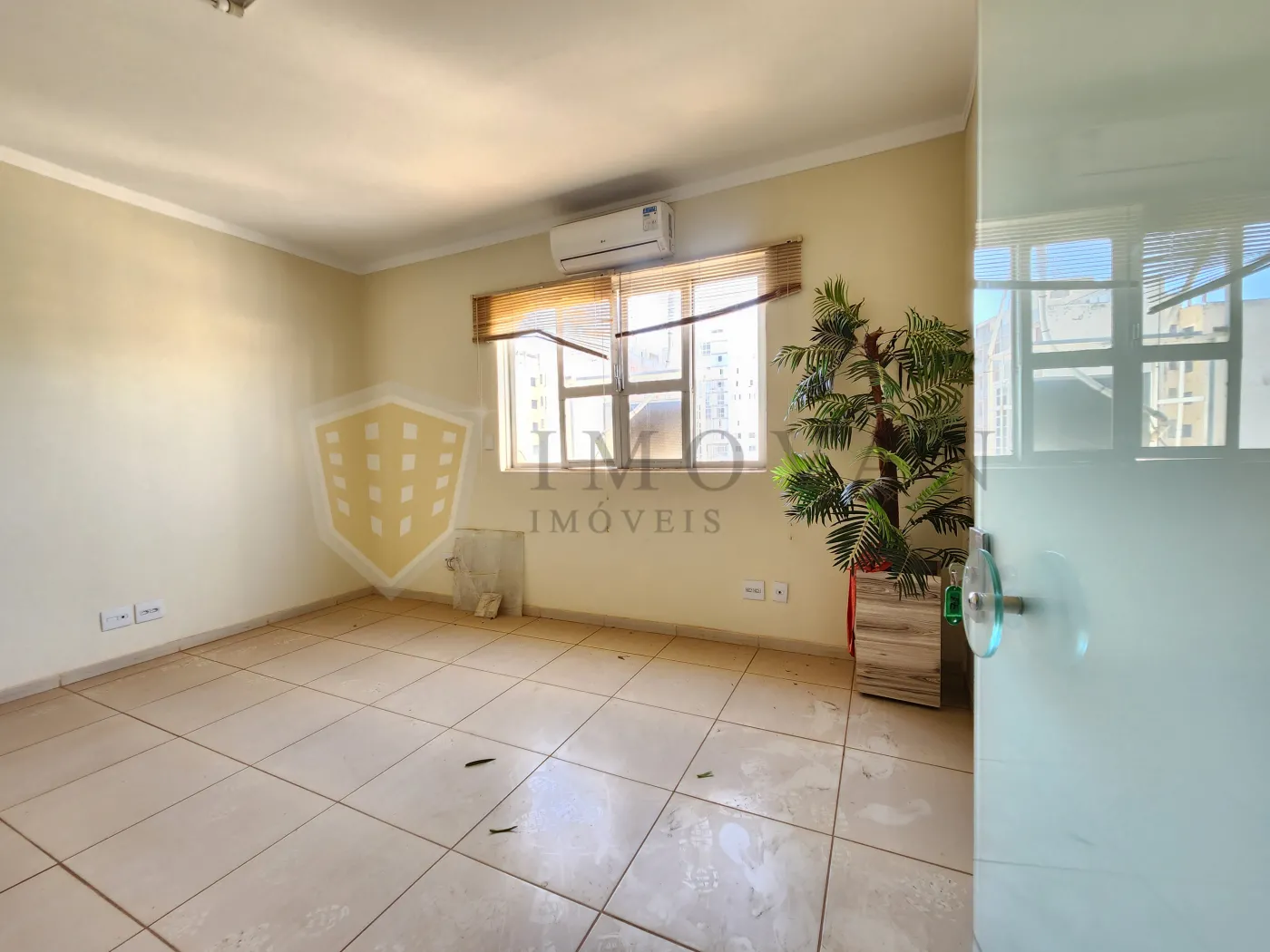 Comprar Comercial / Sala em Ribeirão Preto R$ 375.000,00 - Foto 6