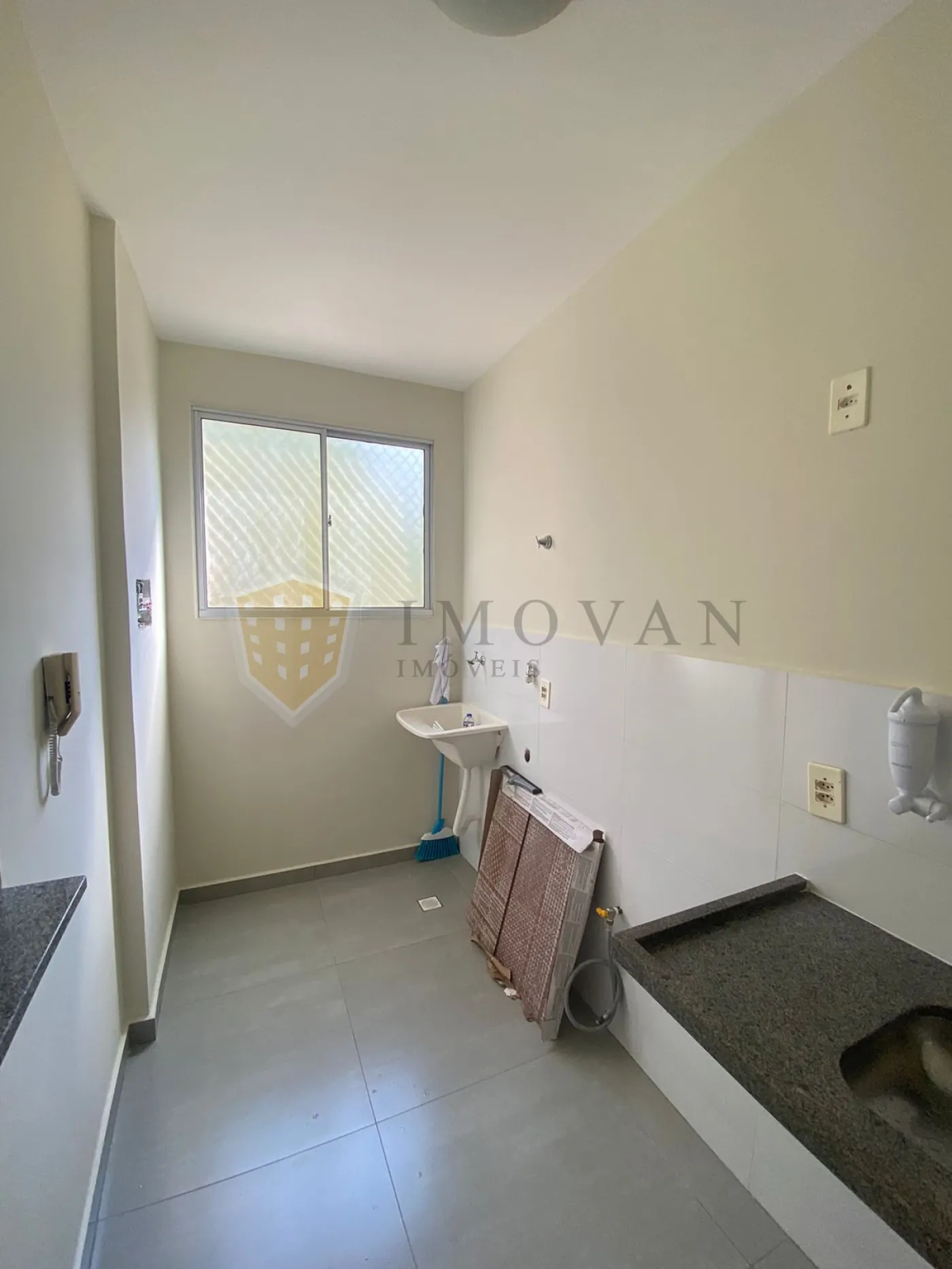 Comprar Apartamento / Padrão em Ribeirão Preto R$ 245.000,00 - Foto 3