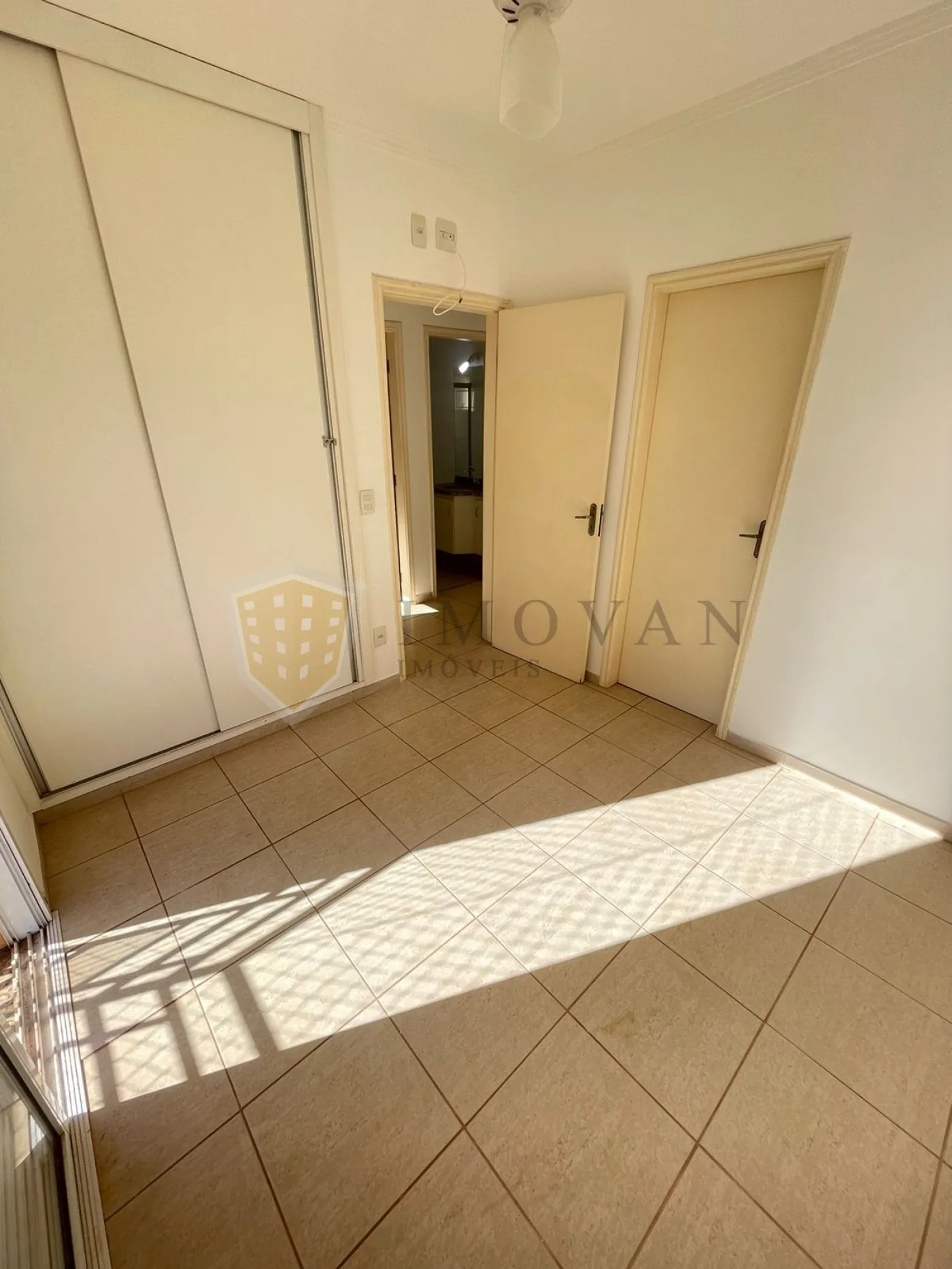 Comprar Apartamento / Padrão em Ribeirão Preto R$ 300.000,00 - Foto 6