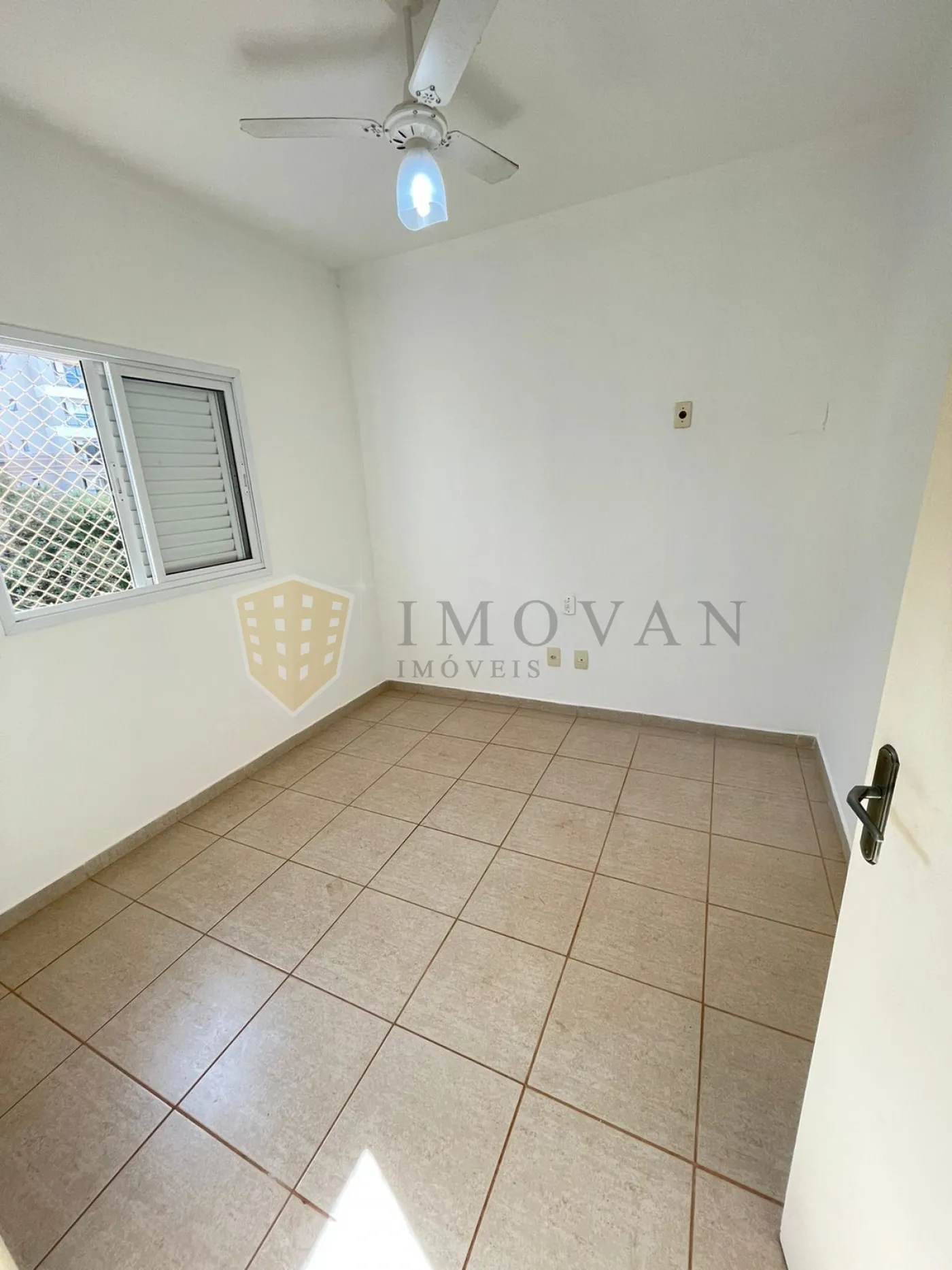 Comprar Apartamento / Padrão em Ribeirão Preto R$ 300.000,00 - Foto 12