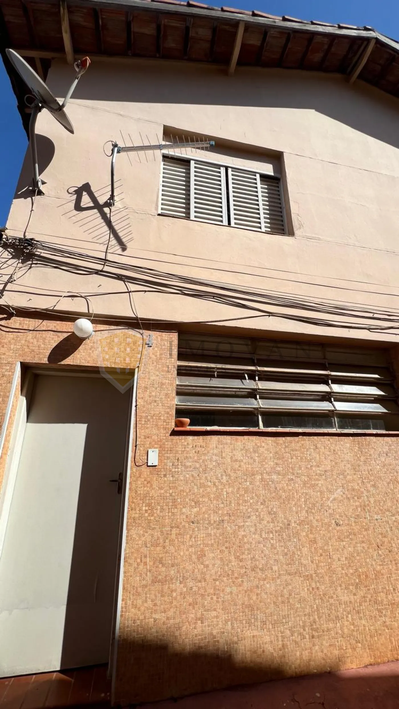 Alugar Casa / Sobrado em Ribeirão Preto R$ 880,00 - Foto 1