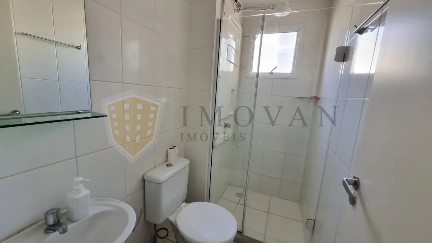 Alugar Apartamento / Padrão em Ribeirão Preto R$ 1.800,00 - Foto 9