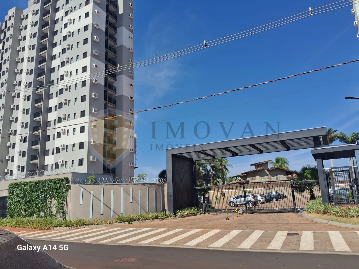 Comprar Apartamento / Padrão em Ribeirão Preto R$ 390.000,00 - Foto 3