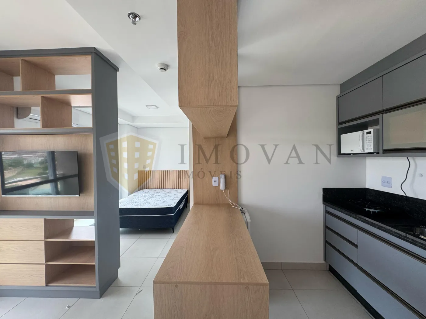 Alugar Apartamento / Kitchnet em Ribeirão Preto R$ 2.170,00 - Foto 3