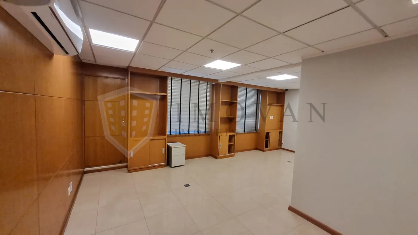 Alugar Comercial / Salão em Condomínio em Ribeirão Preto R$ 40.000,00 - Foto 27