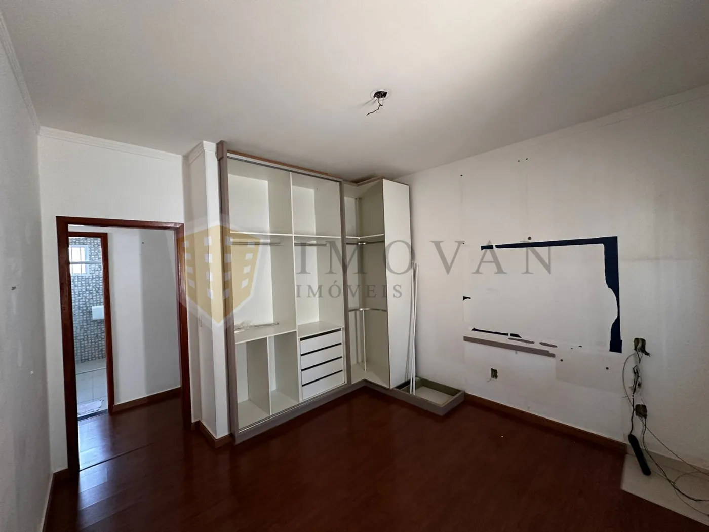 Comprar Casa / Padrão em Ribeirão Preto R$ 450.000,00 - Foto 5