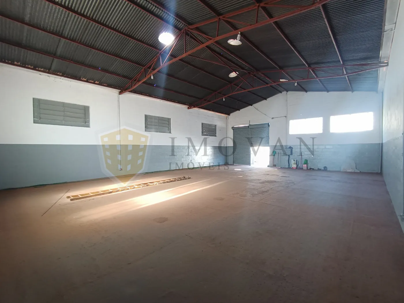 Alugar Comercial / Galpão em Ribeirão Preto R$ 4.000,00 - Foto 5