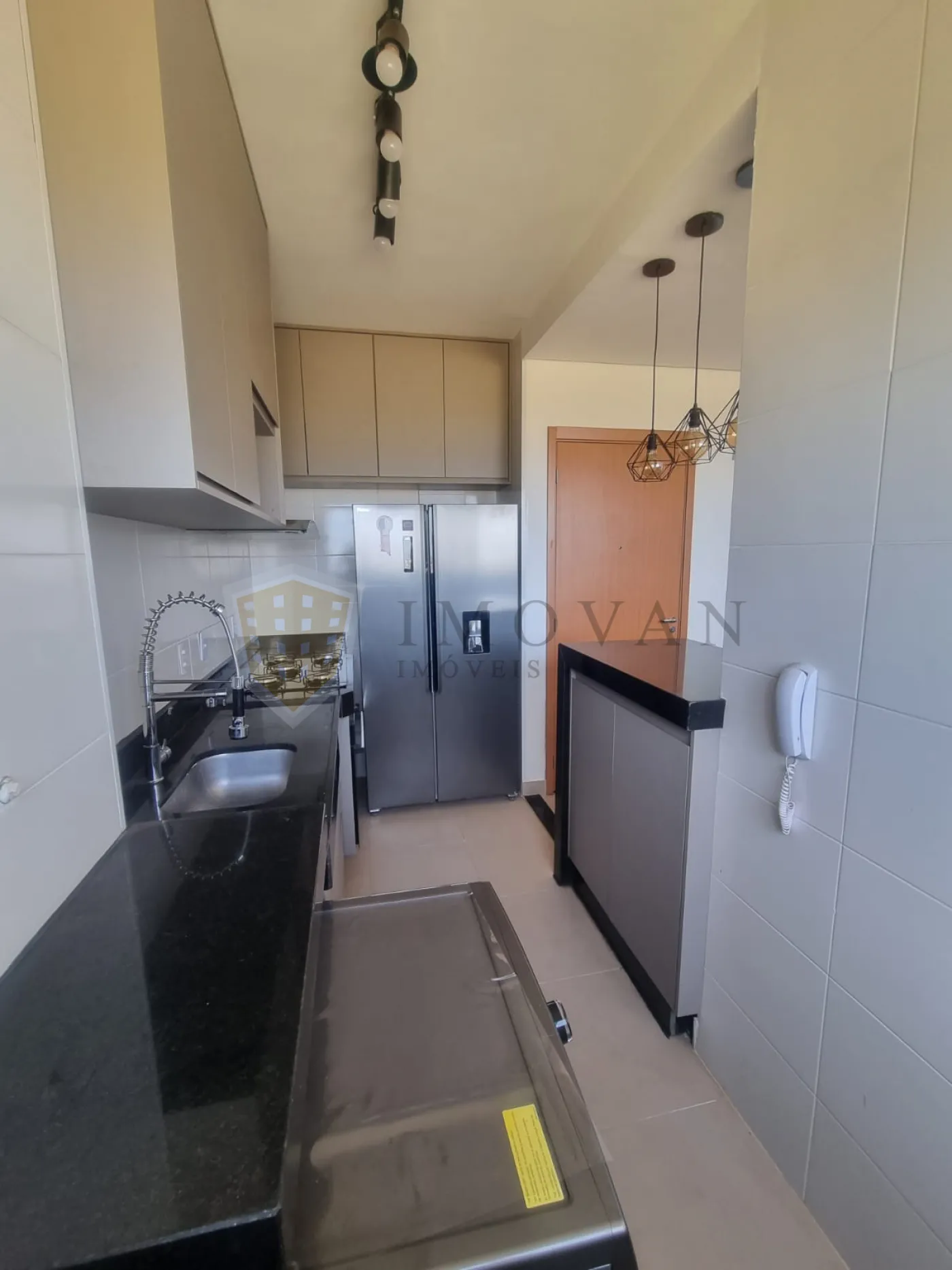 Alugar Apartamento / Padrão em Ribeirão Preto R$ 1.800,00 - Foto 8