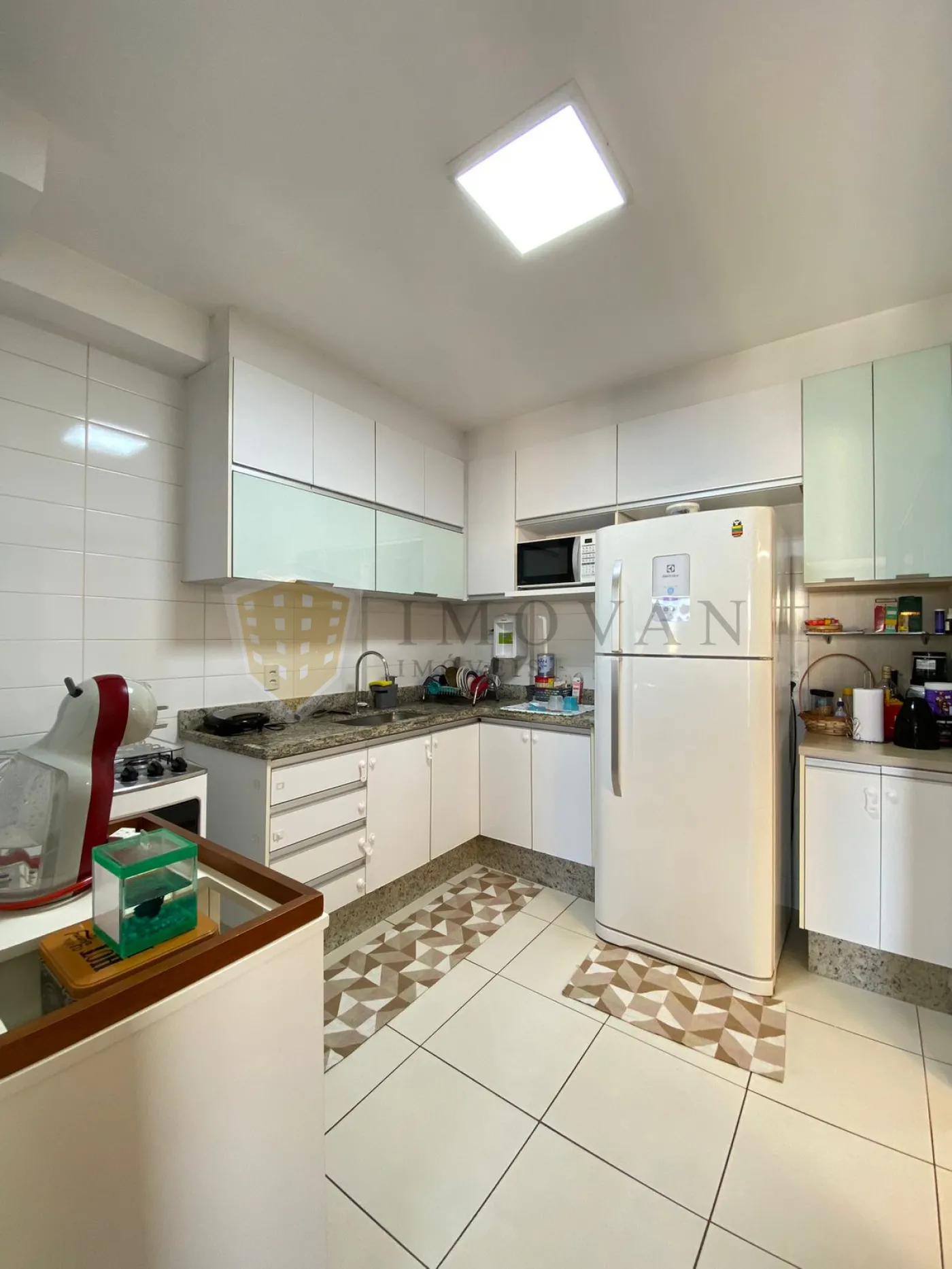 Comprar Apartamento / Padrão em Ribeirão Preto R$ 650.000,00 - Foto 6