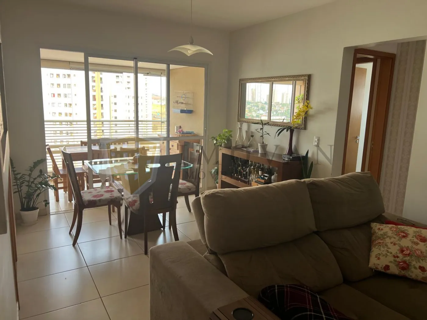 Comprar Apartamento / Padrão em Ribeirão Preto R$ 670.000,00 - Foto 8