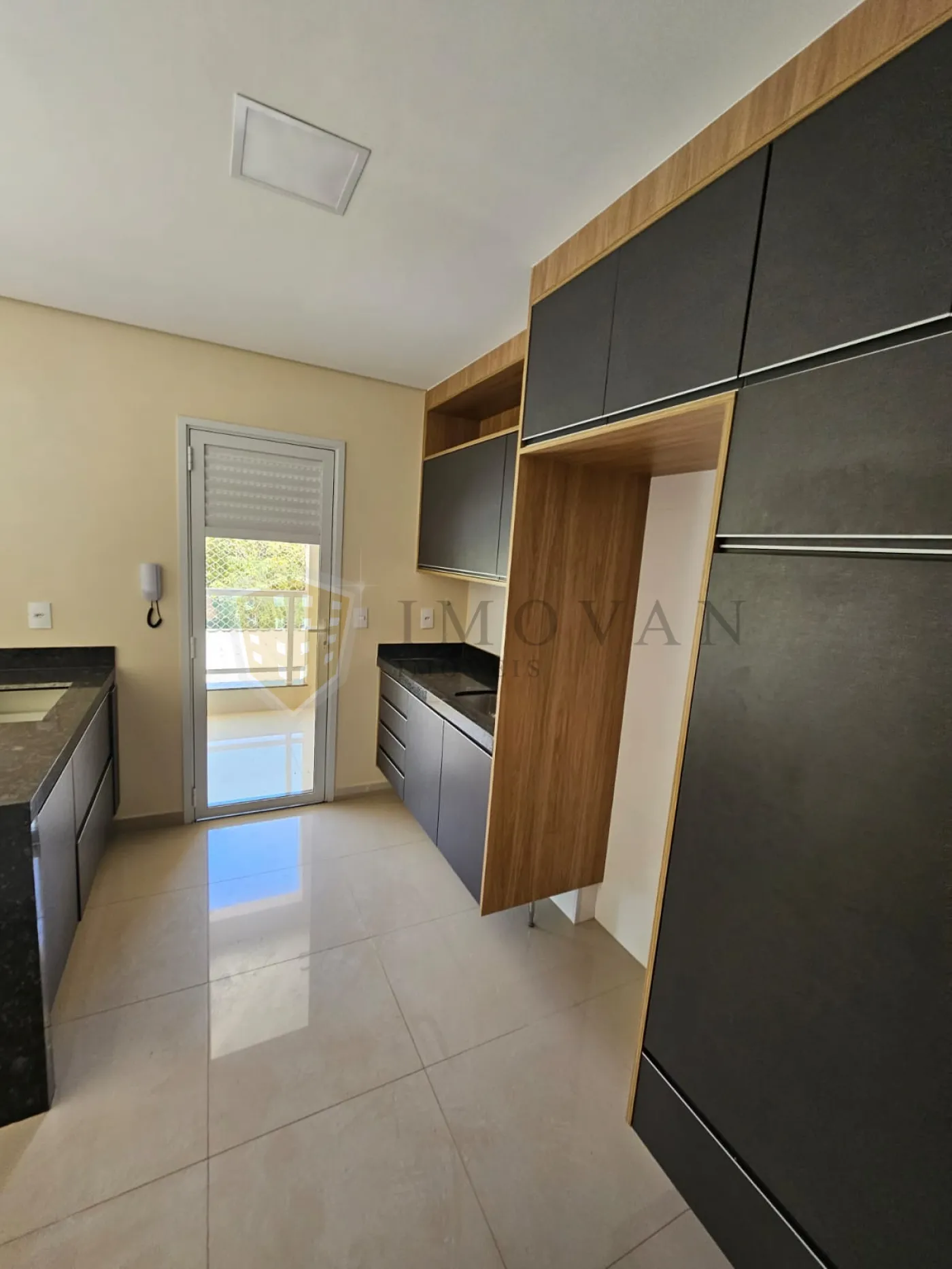 Comprar Apartamento / Padrão em Ribeirão Preto R$ 760.000,00 - Foto 2