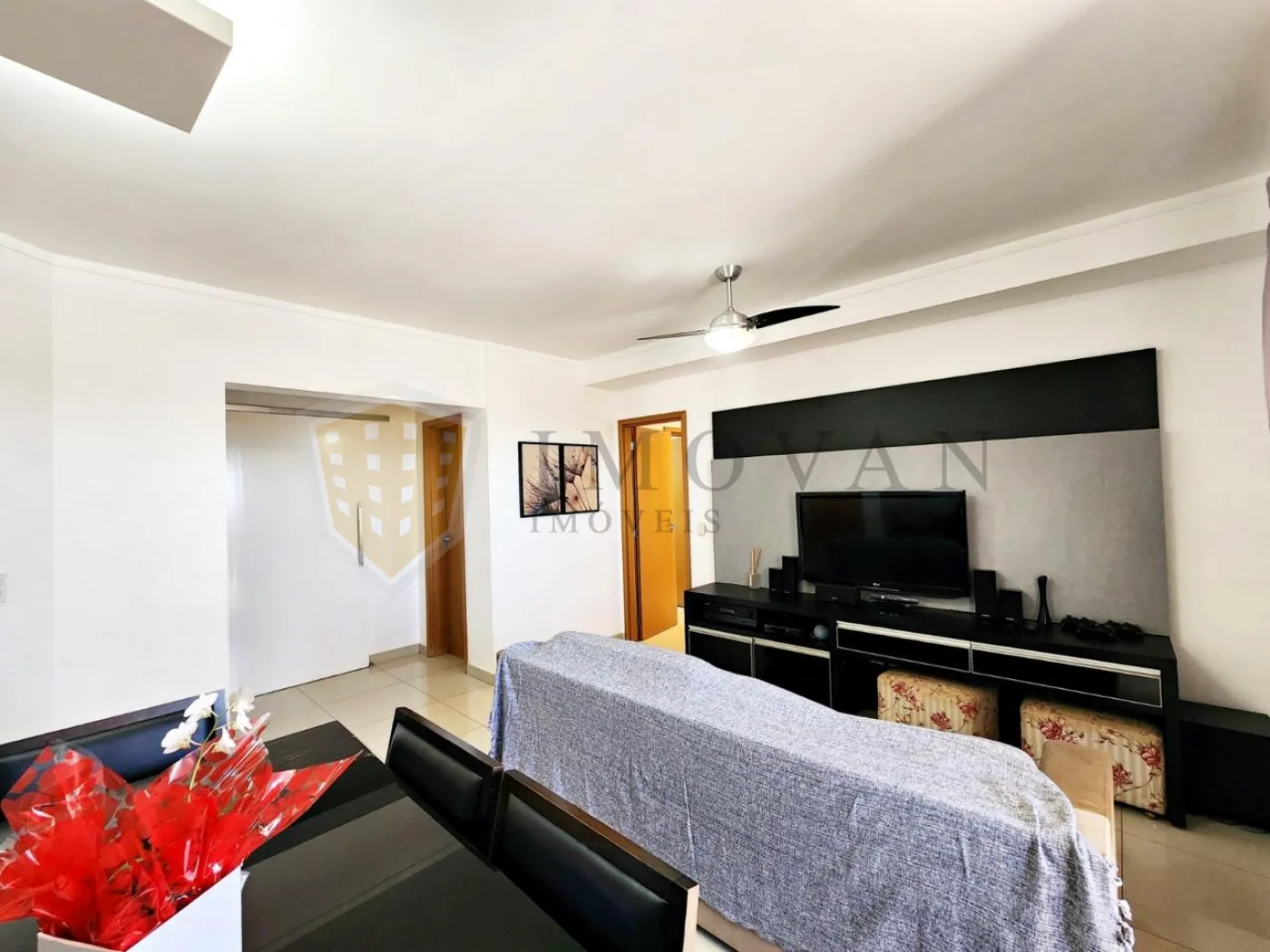 Comprar Apartamento / Padrão em Ribeirão Preto R$ 750.000,00 - Foto 6