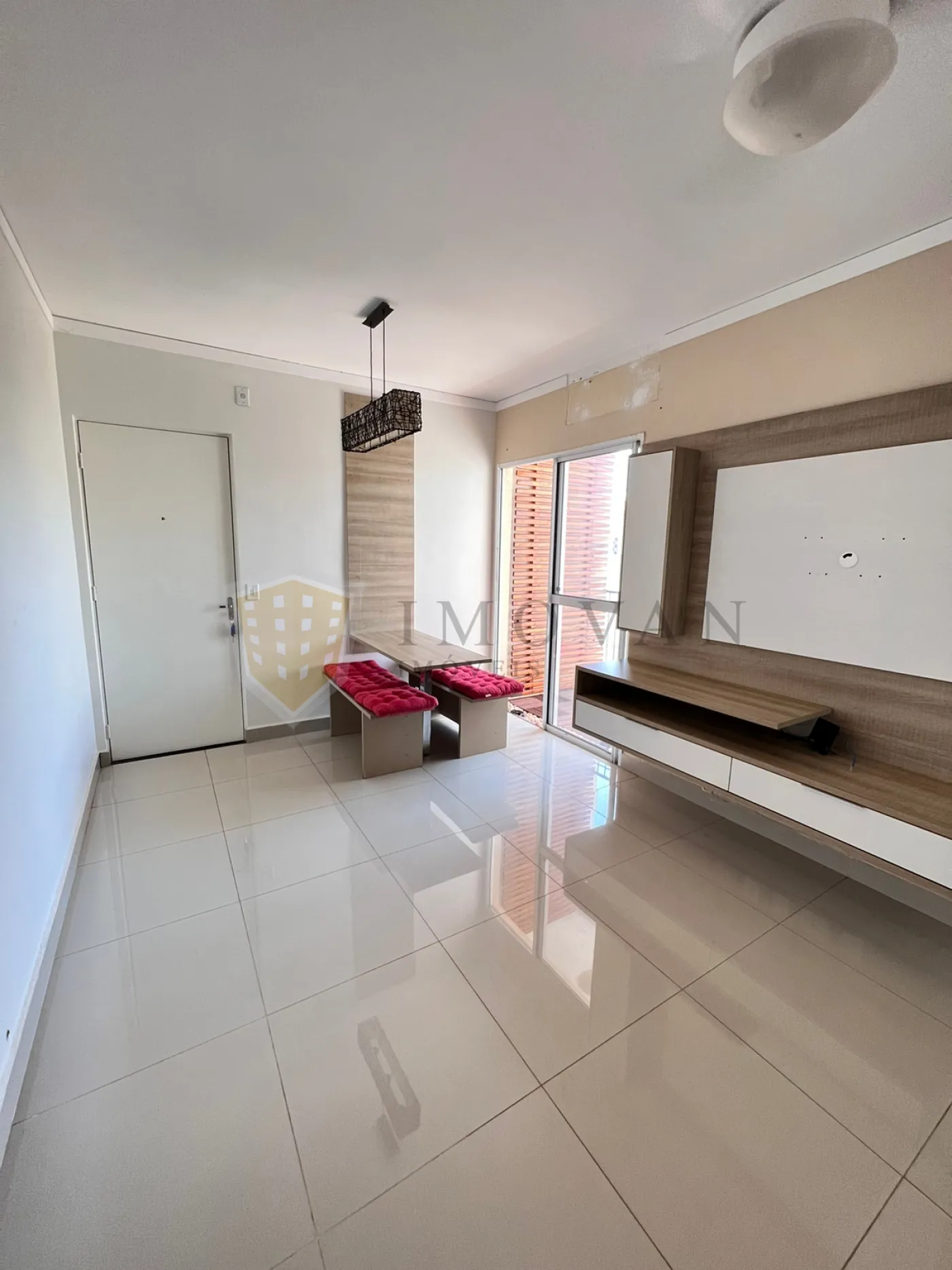 Comprar Apartamento / Padrão em Ribeirão Preto R$ 169.000,00 - Foto 3