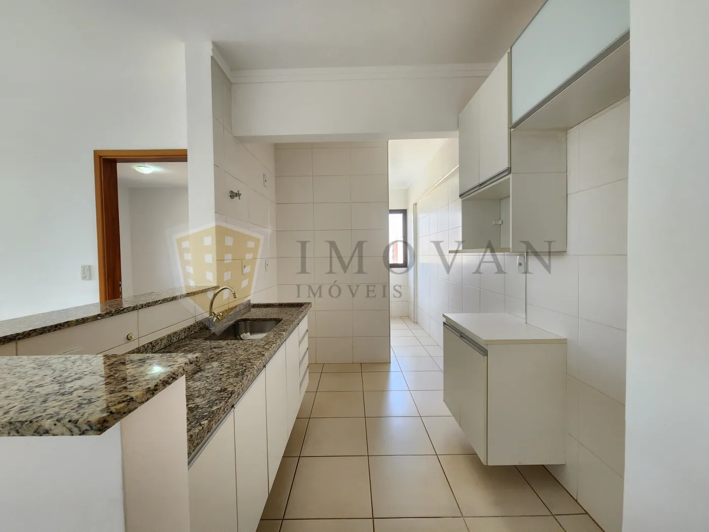 Alugar Apartamento / Padrão em Ribeirão Preto R$ 1.600,00 - Foto 2