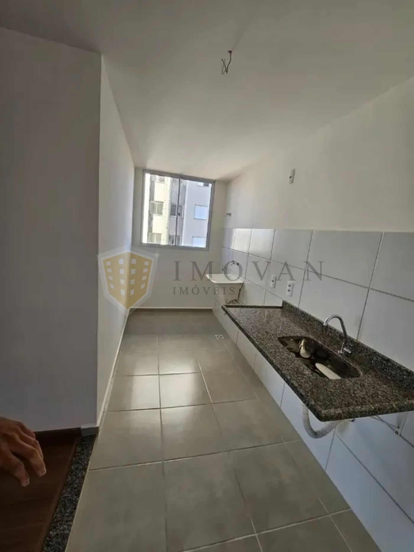 Alugar Apartamento / Padrão em Ribeirão Preto R$ 1.000,00 - Foto 4