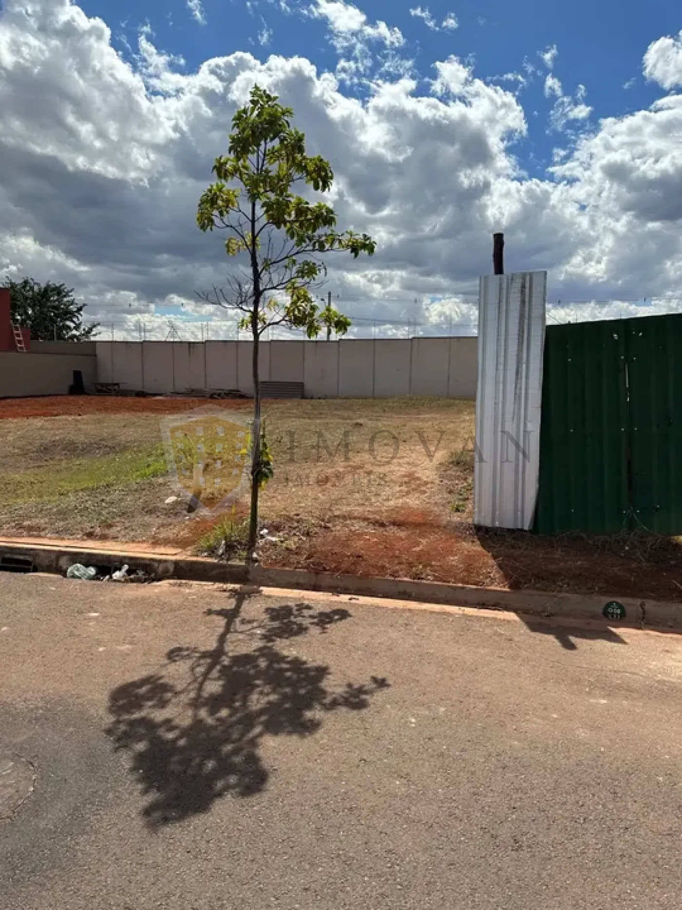 Comprar Terreno / Condomínio em Ribeirão Preto R$ 270.000,00 - Foto 1