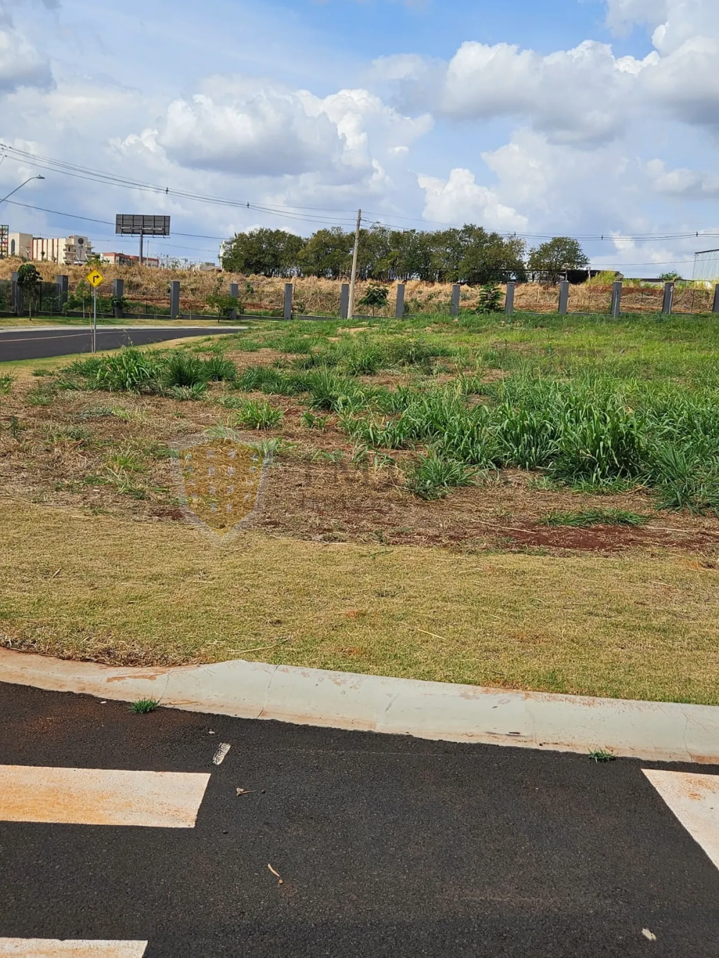 Comprar Terreno / Condomínio em Cravinhos R$ 299.000,00 - Foto 1