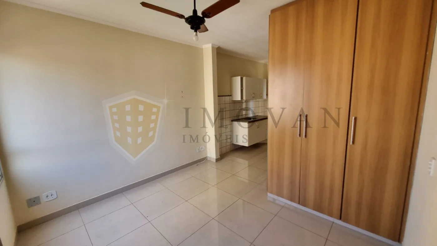 Alugar Apartamento / Kitchnet em Ribeirão Preto R$ 1.190,00 - Foto 5