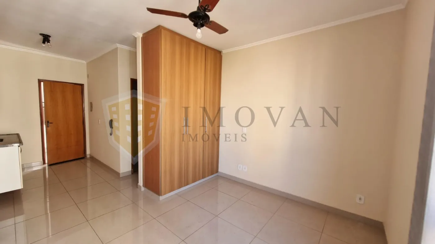 Alugar Apartamento / Kitchnet em Ribeirão Preto R$ 1.190,00 - Foto 2