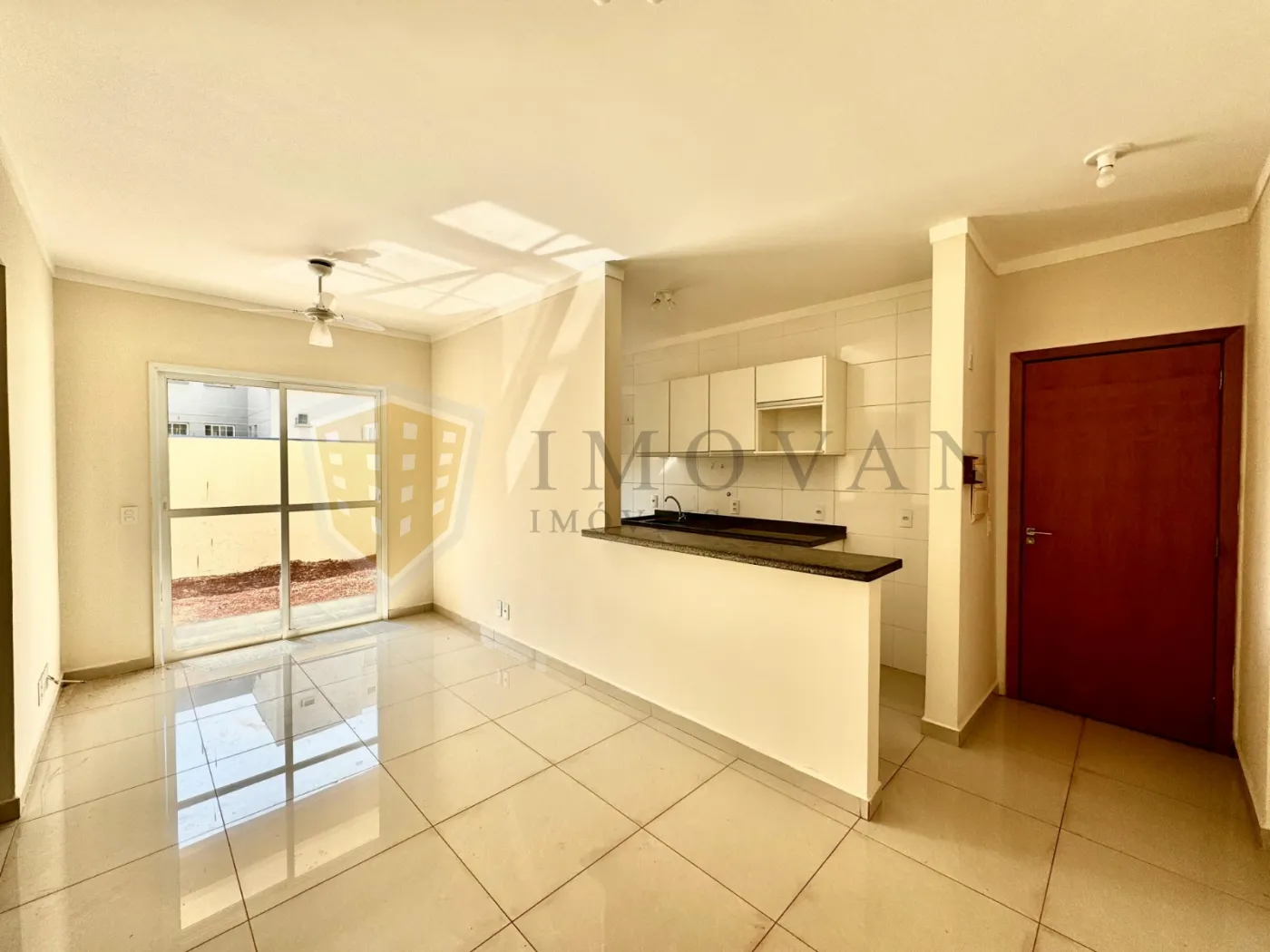 Comprar Apartamento / Padrão em Ribeirão Preto R$ 320.000,00 - Foto 4