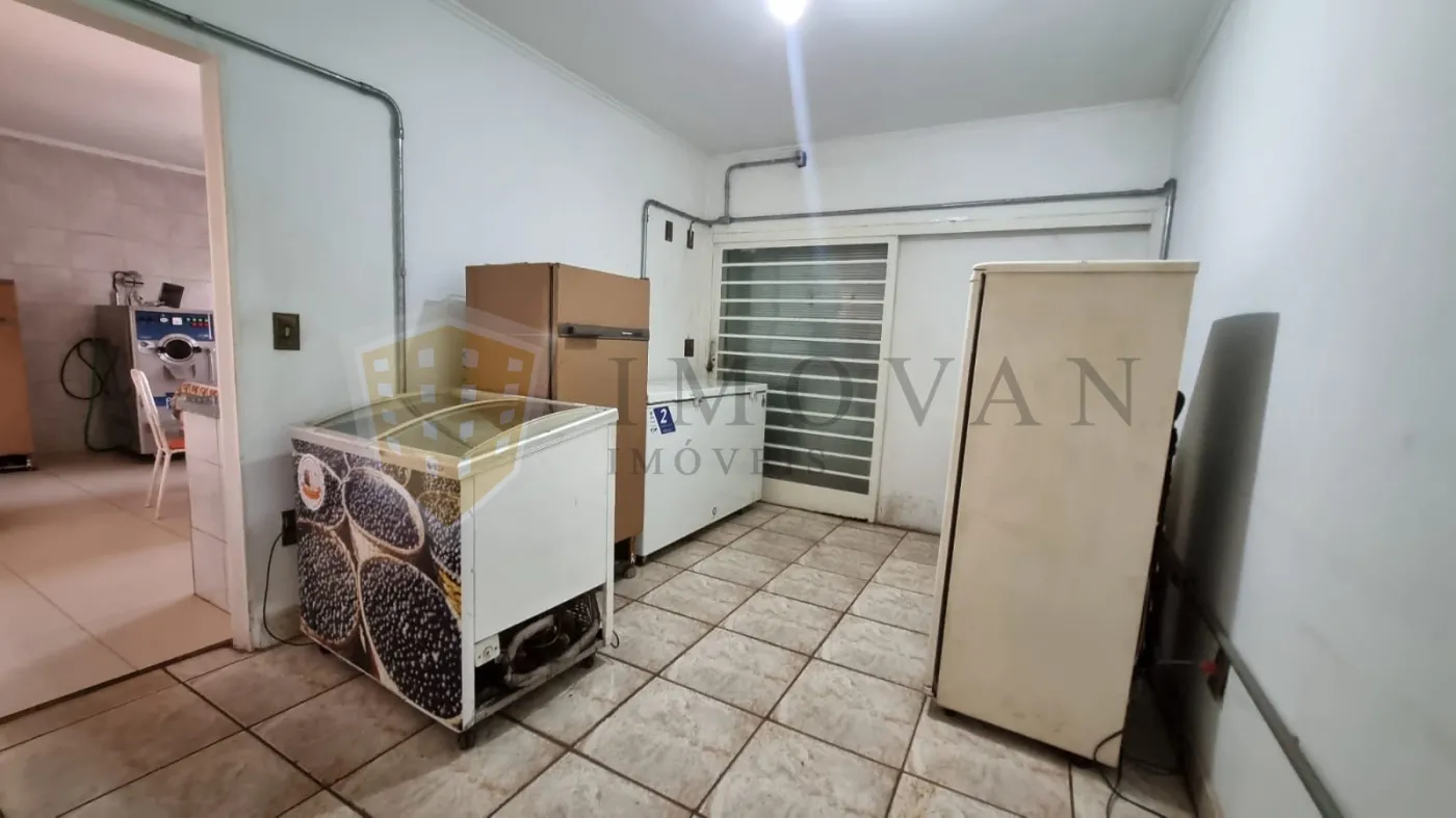 Alugar Comercial / Ponto Comercial em Ribeirão Preto R$ 4.000,00 - Foto 9