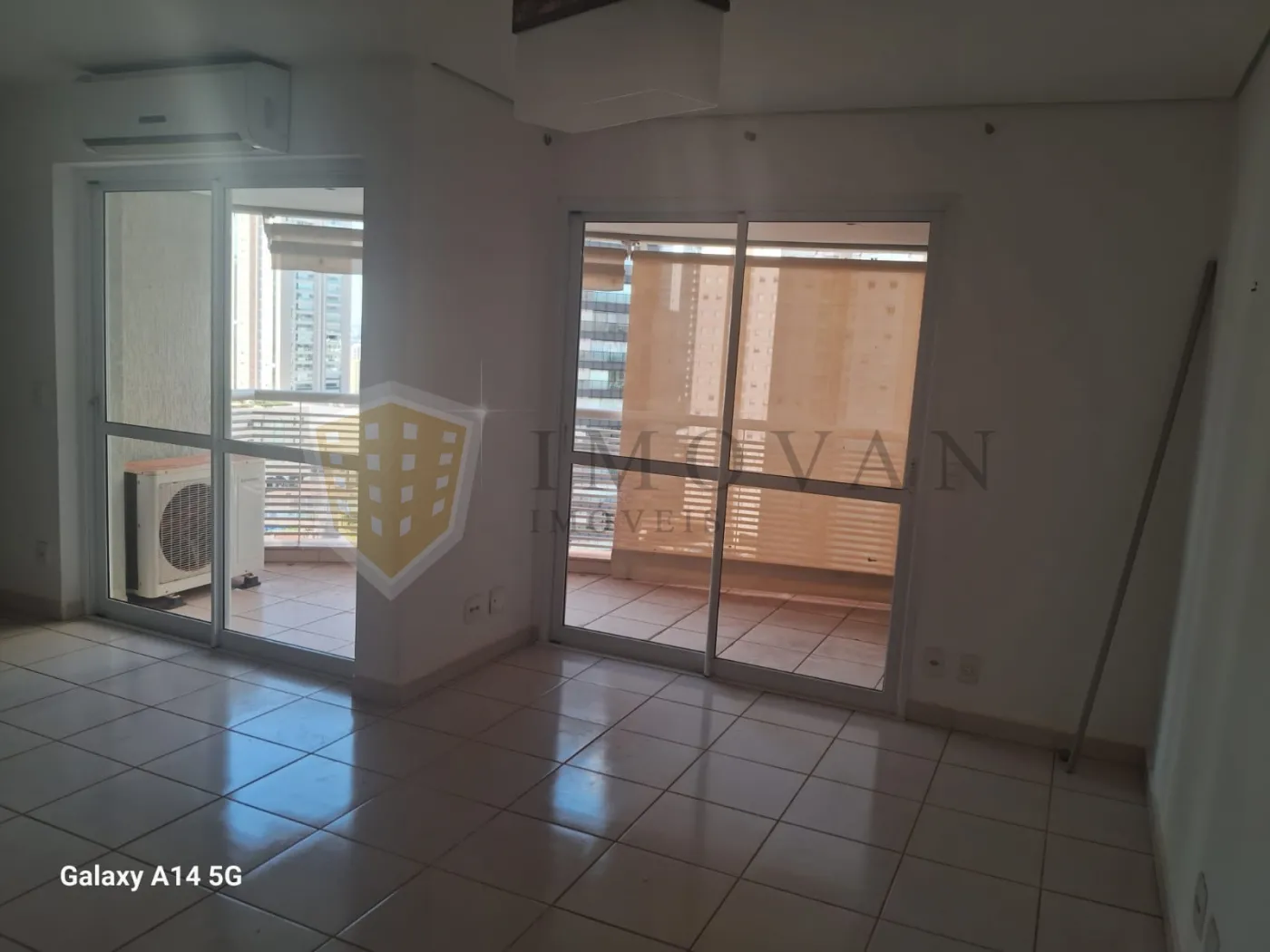 Comprar Apartamento / Padrão em Ribeirão Preto R$ 725.000,00 - Foto 5