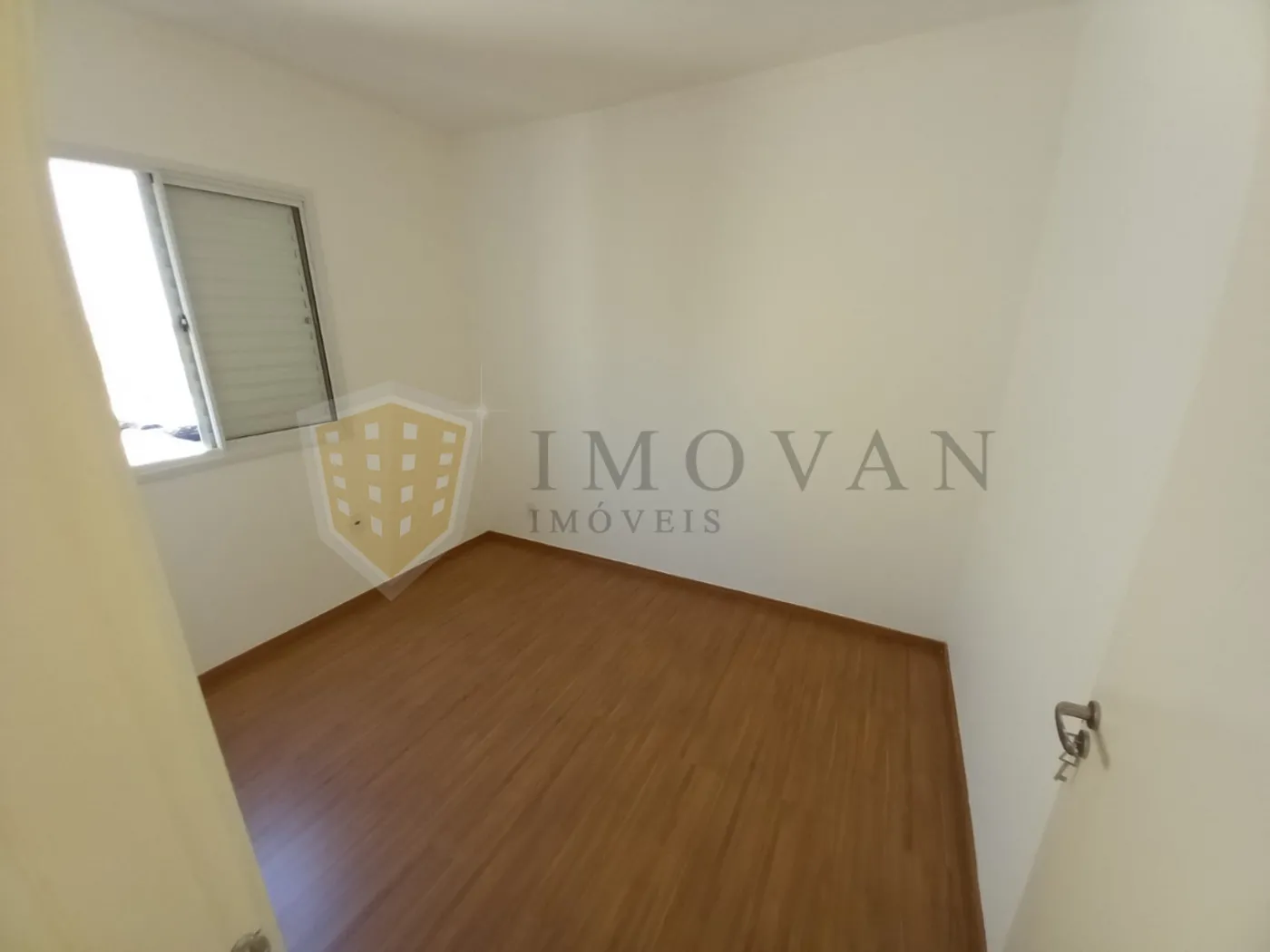 Alugar Apartamento / Padrão em Ribeirão Preto R$ 870,00 - Foto 7