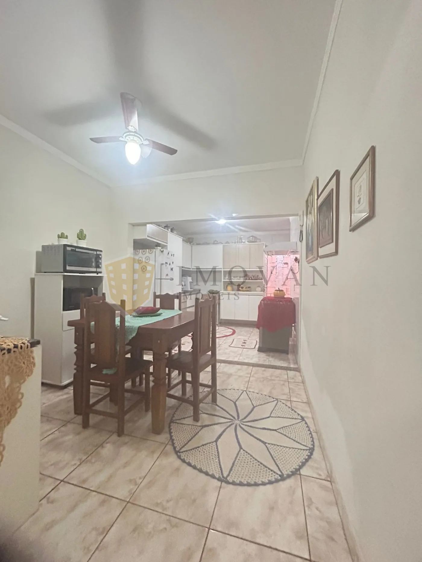 Comprar Casa / Padrão em Ribeirão Preto R$ 690.000,00 - Foto 4