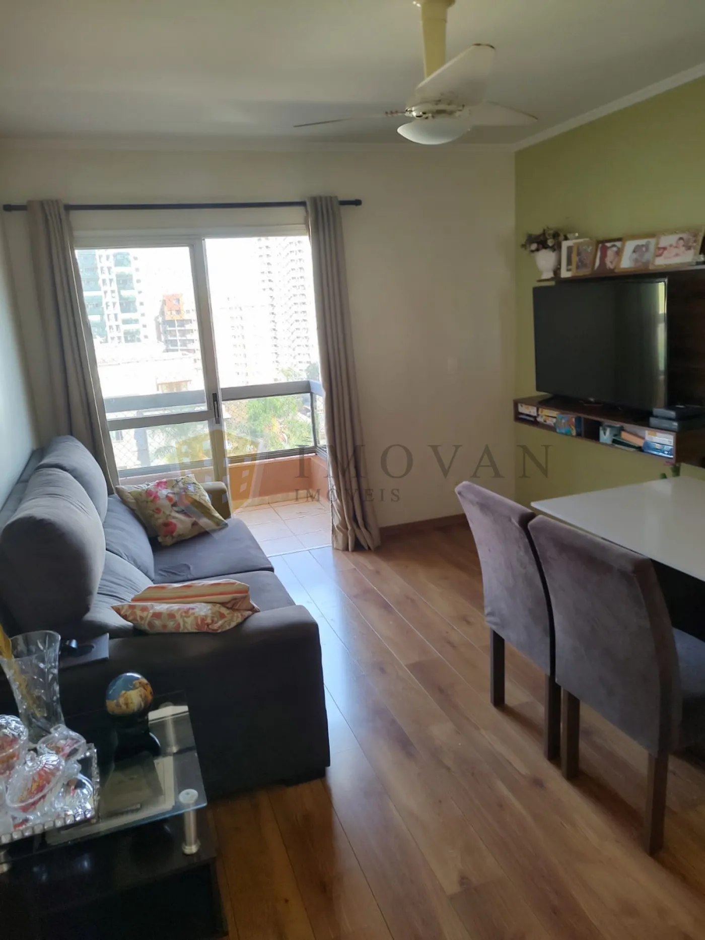 Comprar Apartamento / Padrão em Ribeirão Preto R$ 320.000,00 - Foto 1