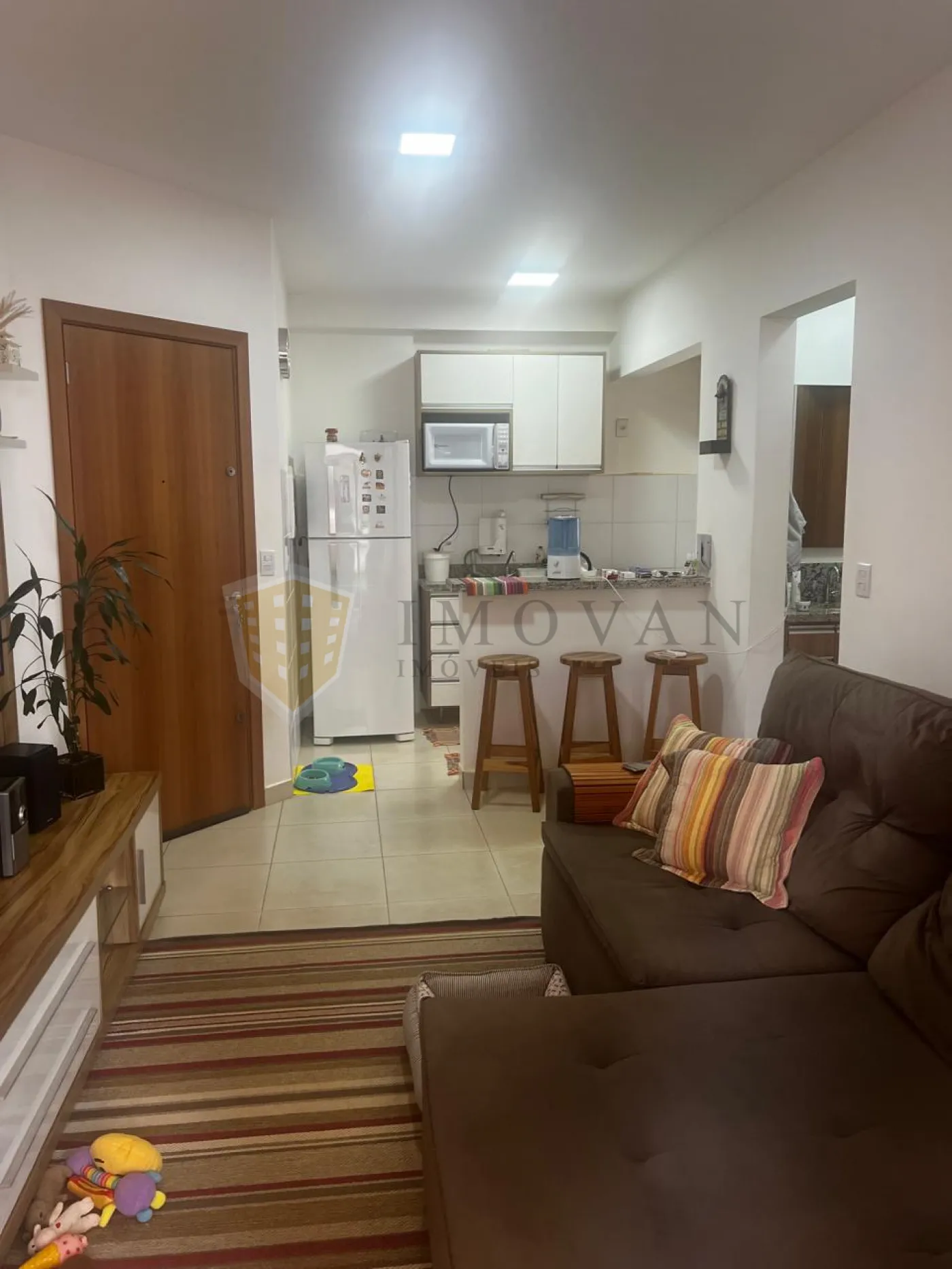 Comprar Apartamento / Padrão em Ribeirão Preto R$ 340.000,00 - Foto 2