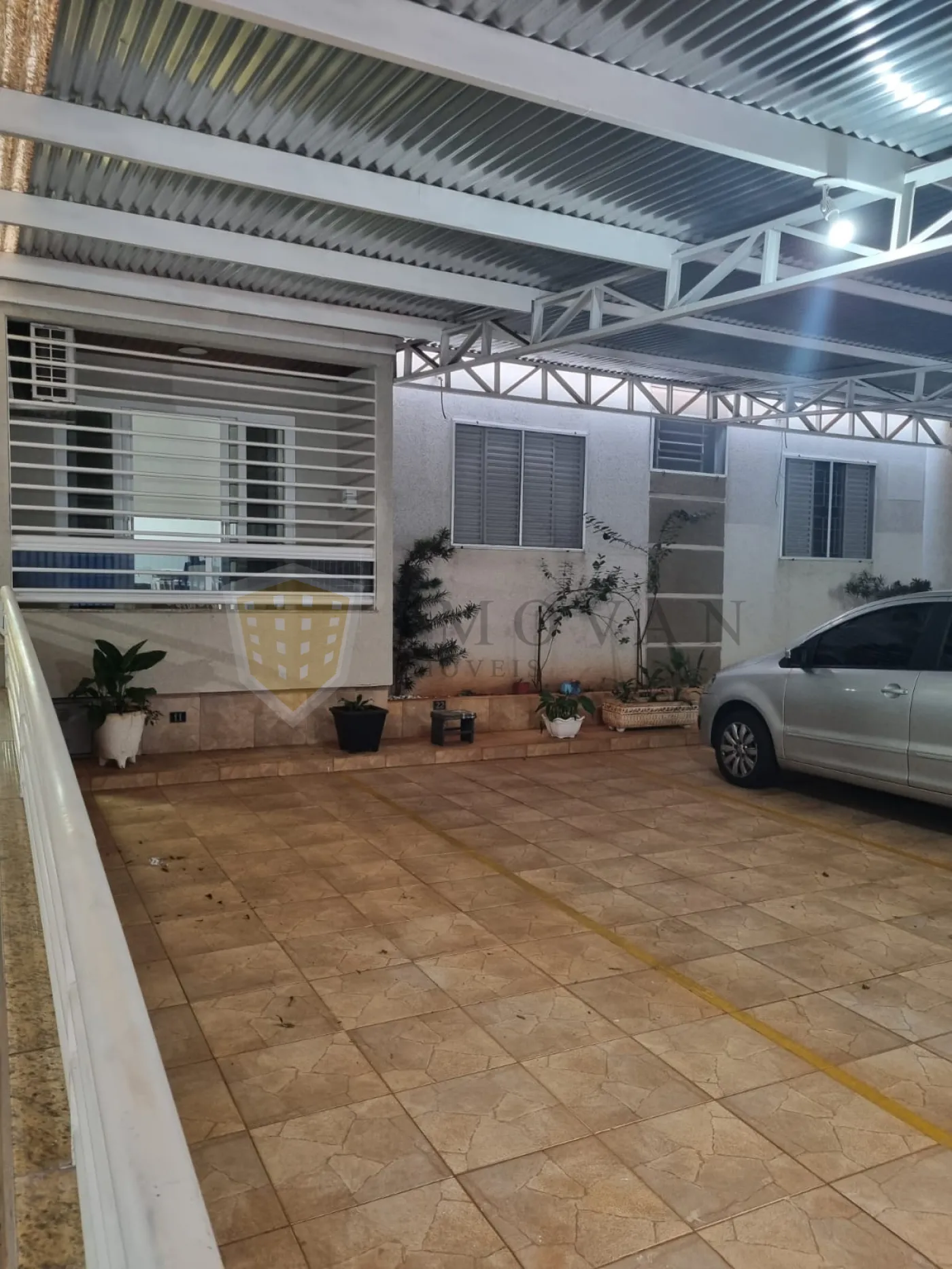 Comprar Apartamento / Padrão em Ribeirão Preto R$ 350.000,00 - Foto 2