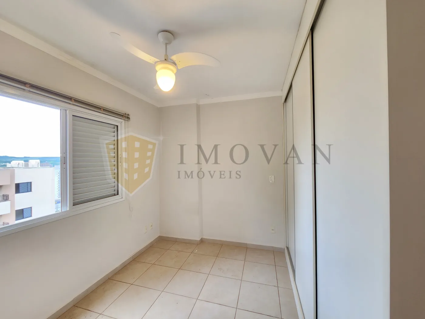 Alugar Apartamento / Padrão em Ribeirão Preto R$ 1.400,00 - Foto 8