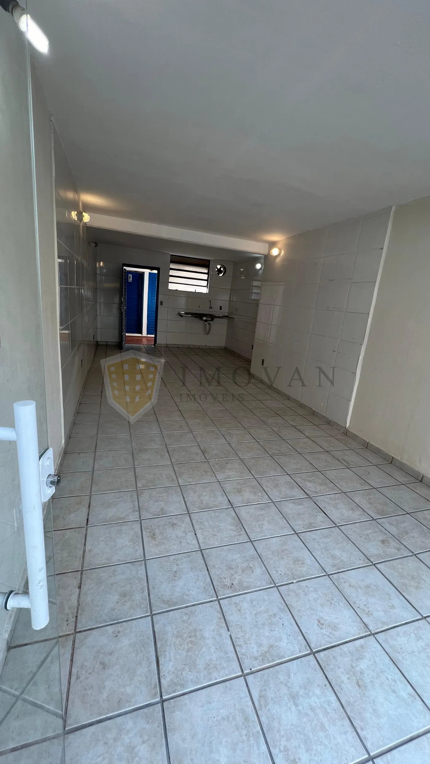 Alugar Comercial / Ponto Comercial em Ribeirão Preto R$ 890,00 - Foto 4