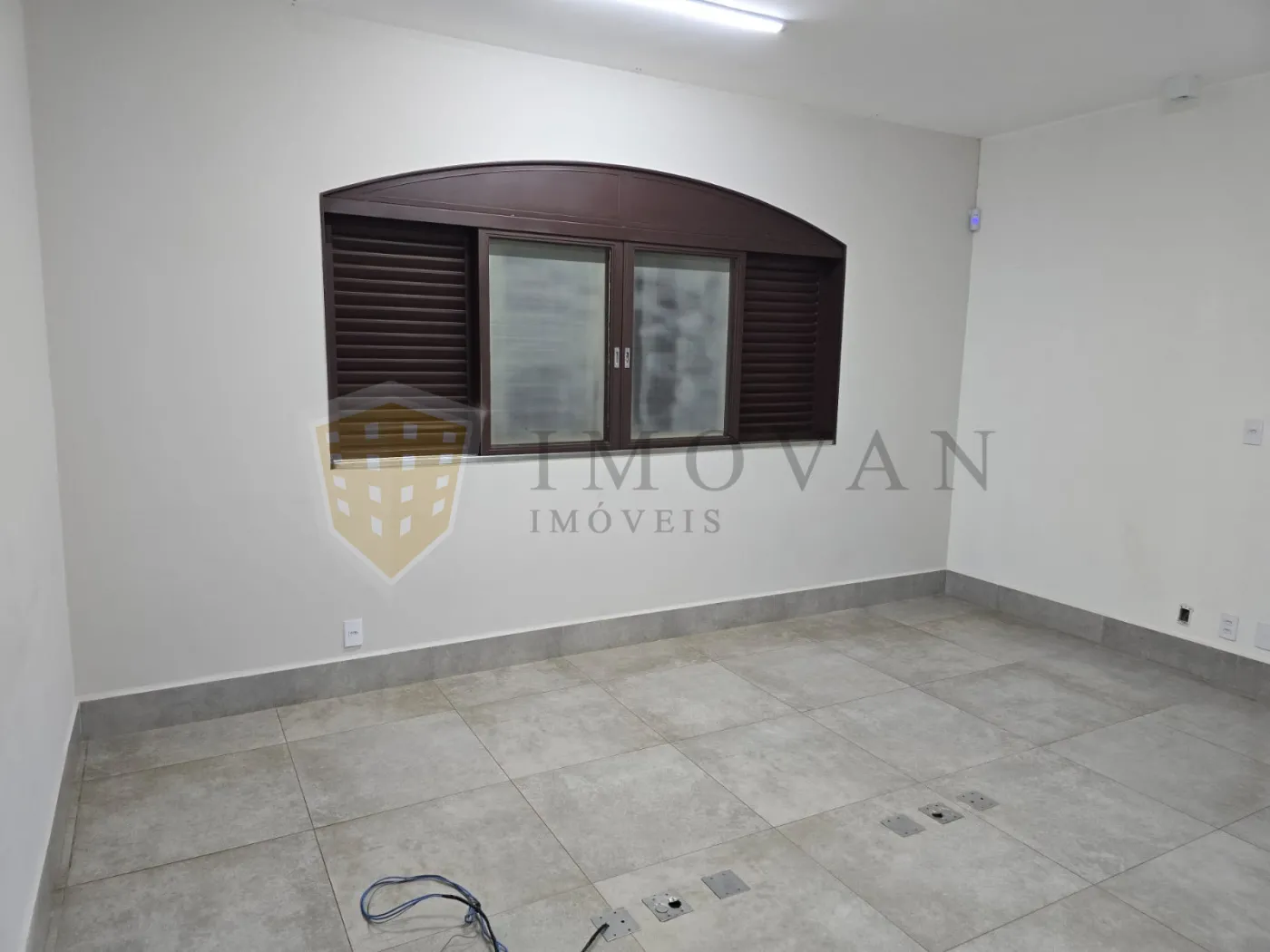 Alugar Comercial / Ponto Comercial em Ribeirão Preto R$ 18.000,00 - Foto 6