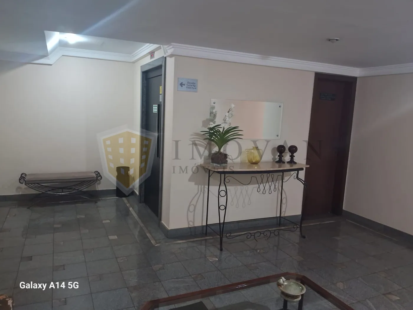 Comprar Apartamento / Padrão em Ribeirão Preto R$ 460.000,00 - Foto 6