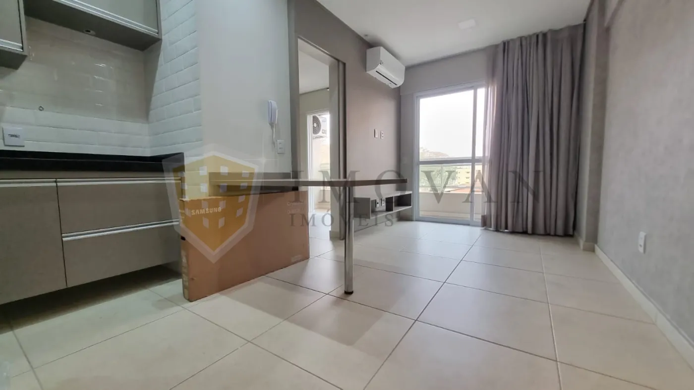 Alugar Apartamento / Padrão em Ribeirão Preto R$ 2.000,00 - Foto 2