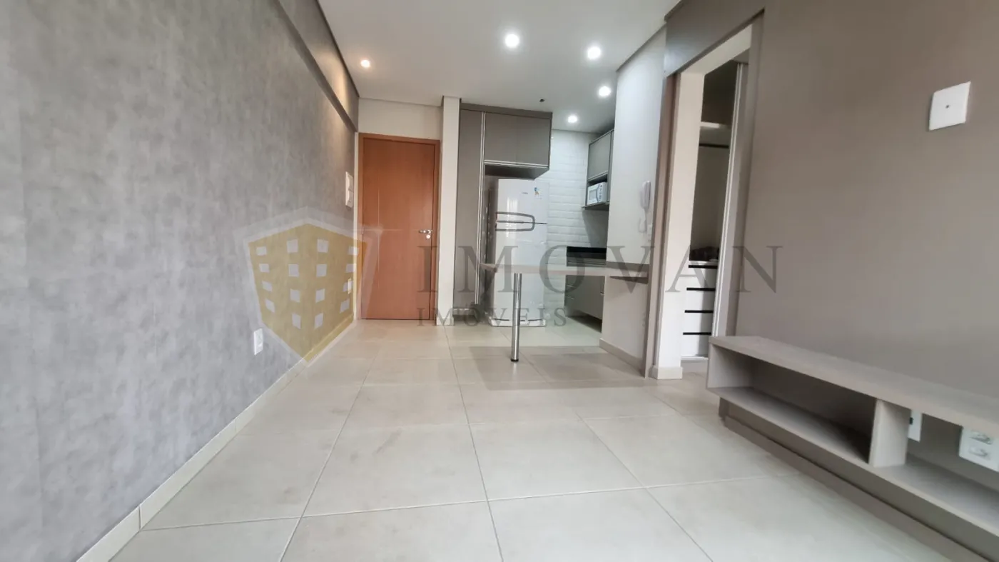 Alugar Apartamento / Padrão em Ribeirão Preto R$ 2.000,00 - Foto 4