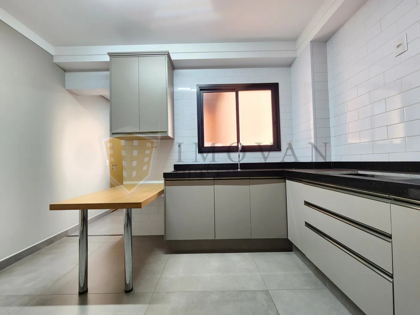 Comprar Apartamento / Padrão em Ribeirão Preto R$ 1.025.000,00 - Foto 3