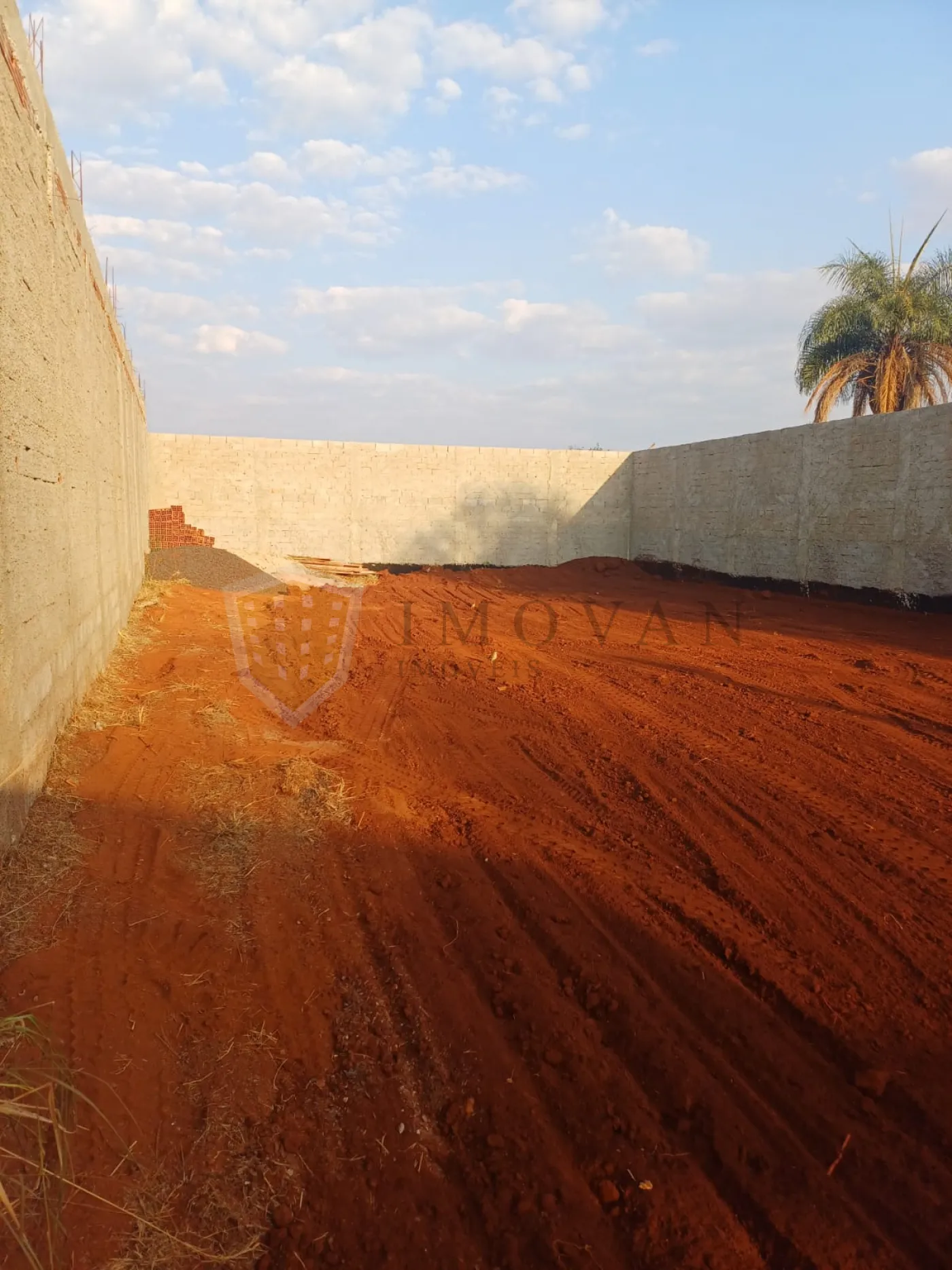 Comprar Terreno / Padrão em Ribeirão Preto R$ 215.000,00 - Foto 1