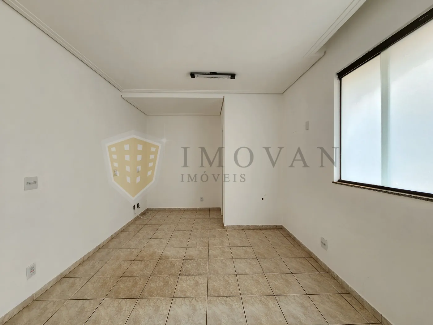 Alugar Comercial / Sala em Ribeirão Preto R$ 800,00 - Foto 3