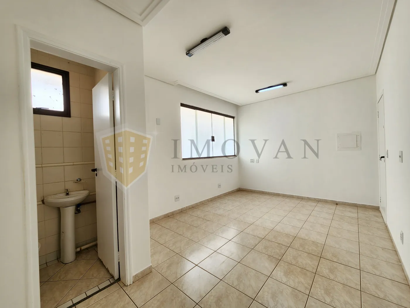 Alugar Comercial / Sala em Ribeirão Preto R$ 800,00 - Foto 4