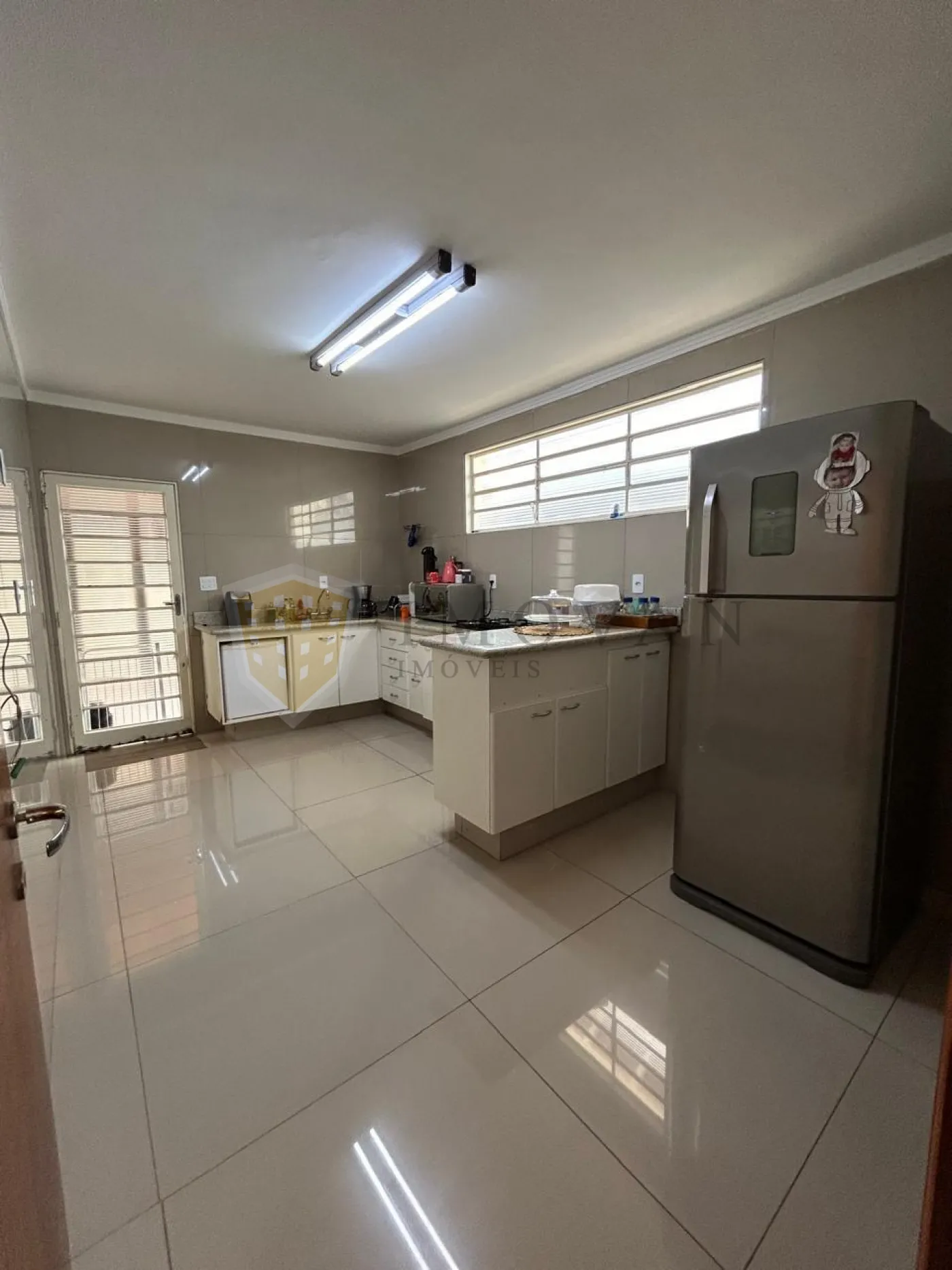 Comprar Casa / Padrão em Ribeirão Preto R$ 650.000,00 - Foto 5