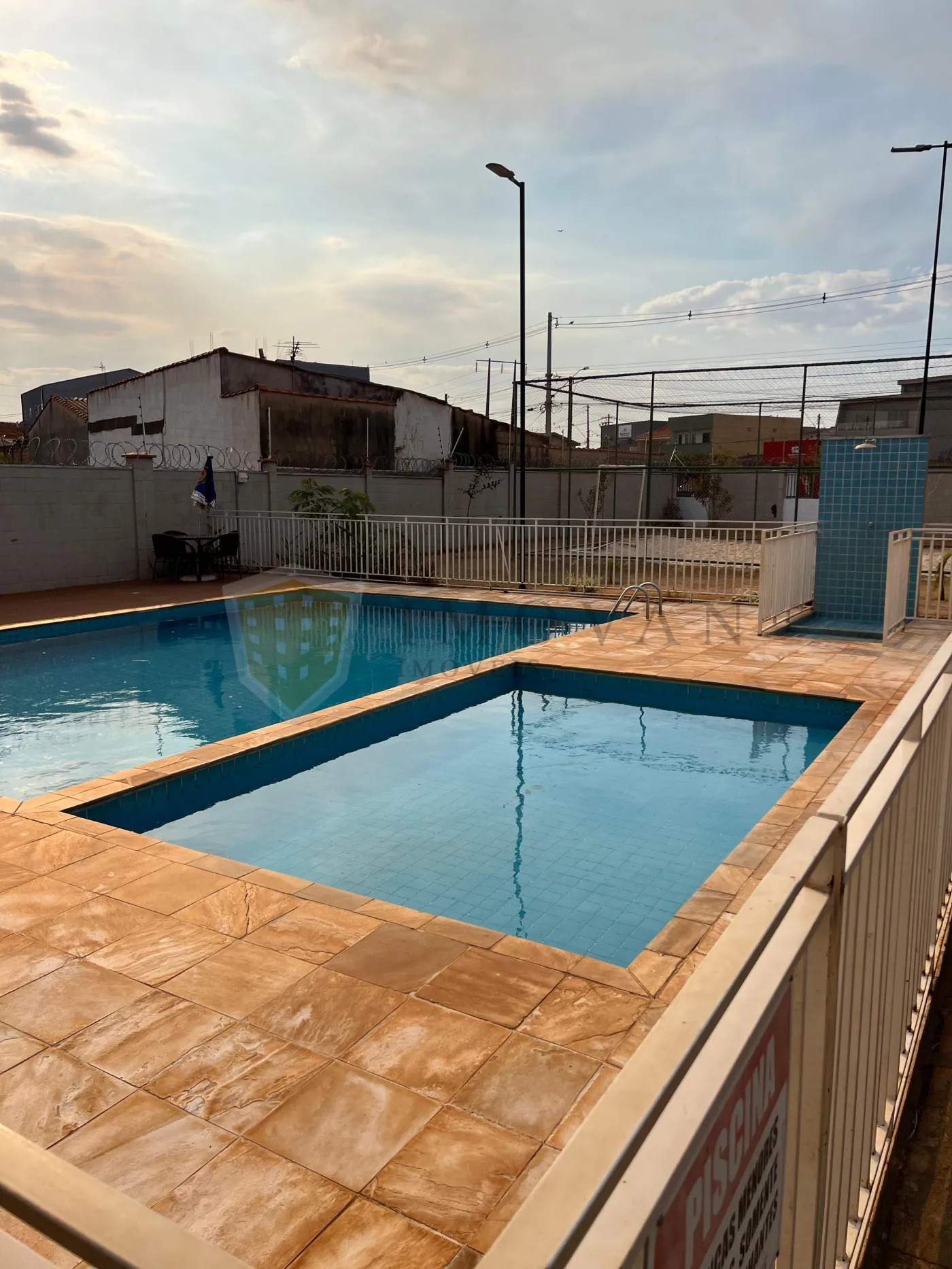 Comprar Apartamento / Padrão em Ribeirão Preto R$ 172.000,00 - Foto 3