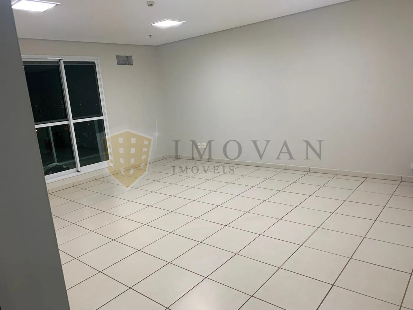 Comprar Comercial / Sala em Ribeirão Preto R$ 250.000,00 - Foto 2